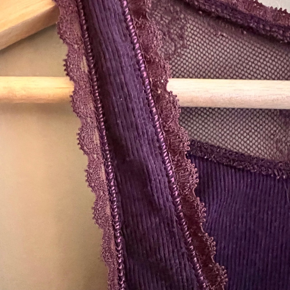 American Eagle Purple Ribbed Lace Trim Tank Top Sheer Back Womens Large Y2K - Picture 5 of 8